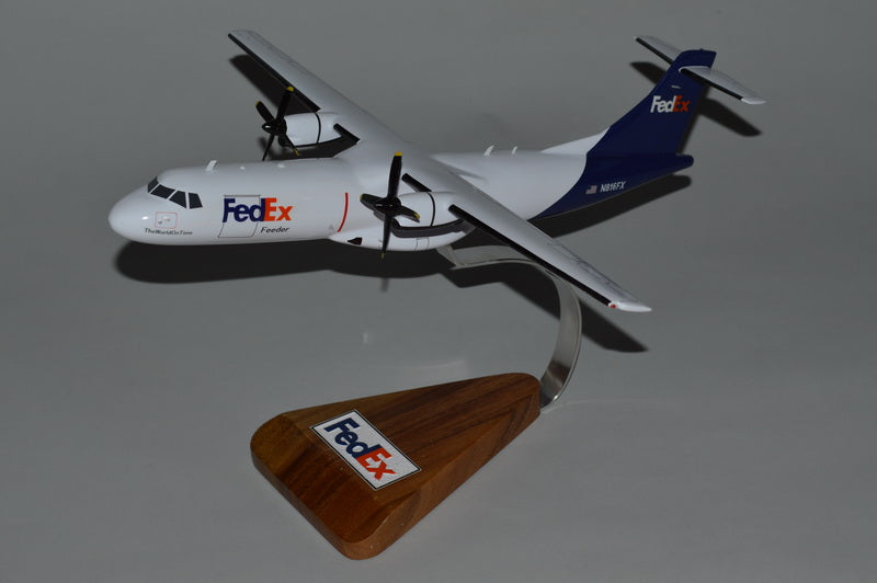 ATR-72 FedEx airplane model