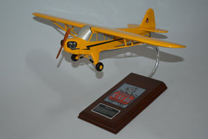 Piper J-3 Cub airplane model