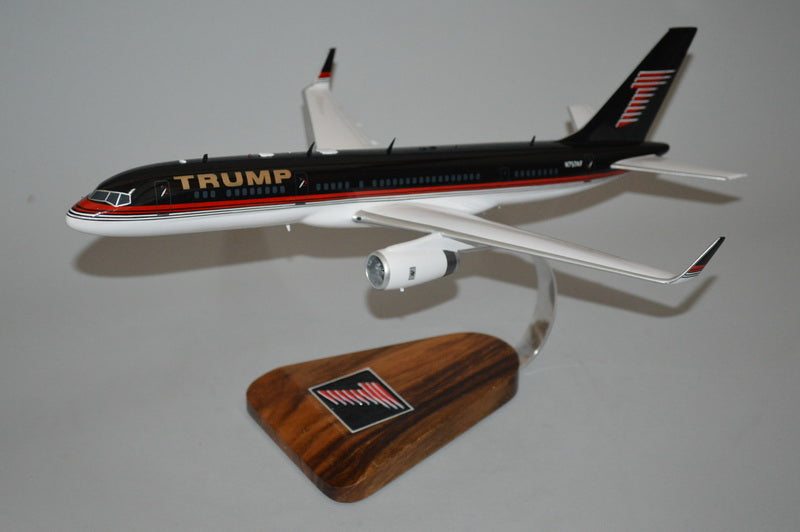 757 TRUMP airplane model