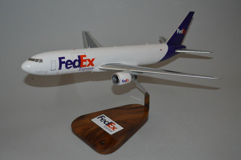 FedEx Boeing 767 airplane model