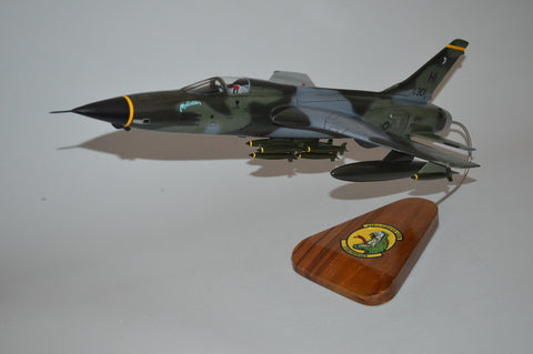 F-105 Thunderchief / Clear Canopy