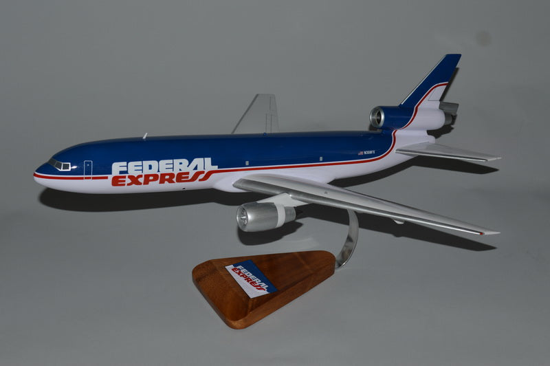 Federal Express DC-10 model