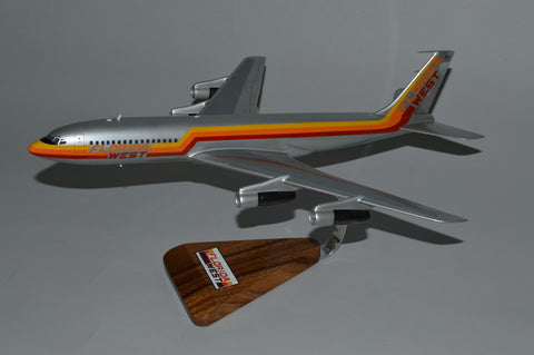 Florida West Airlines model