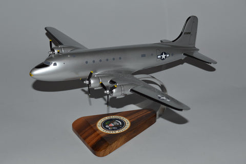 VC-54 Sacred Cow Presidential aircraft model