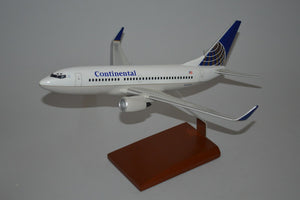 Continental Airlines Boeing 737 model airplane