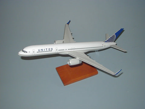 United Airlines 757 model airplane