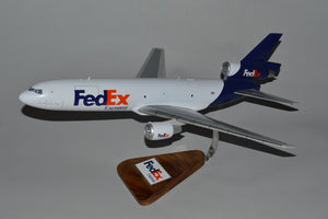 FedEx DC-10 model plane