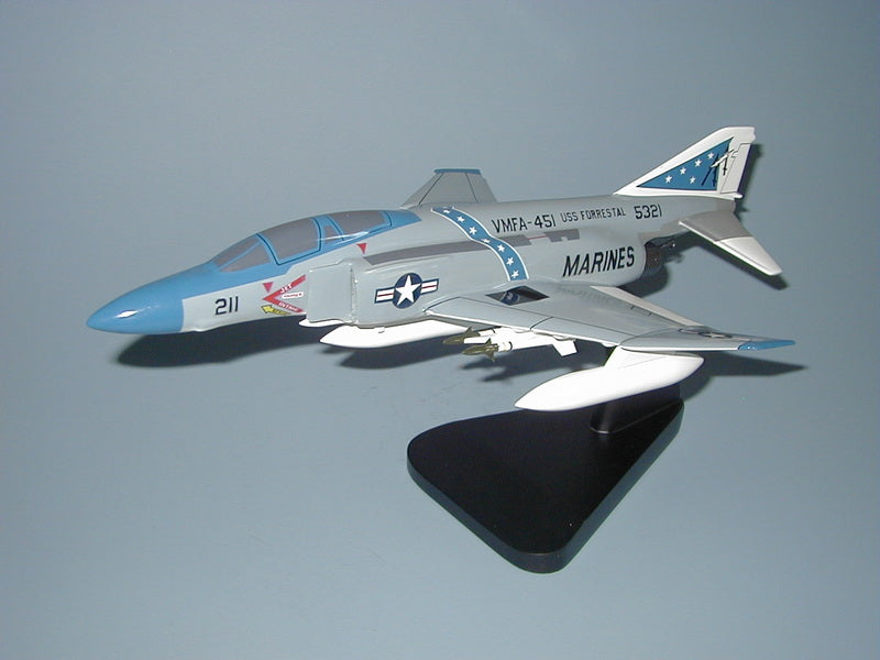 F-4 Phantom II / VMFA-451
