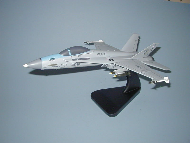 Boeing F/A-18 (F-18) Hornet