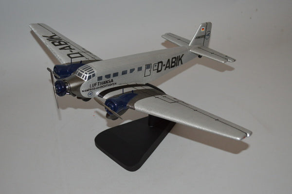 Junkers JU-52 / Lufthansa – Scalecraft