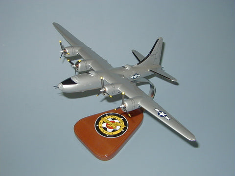 B-32 Dominator airplane model