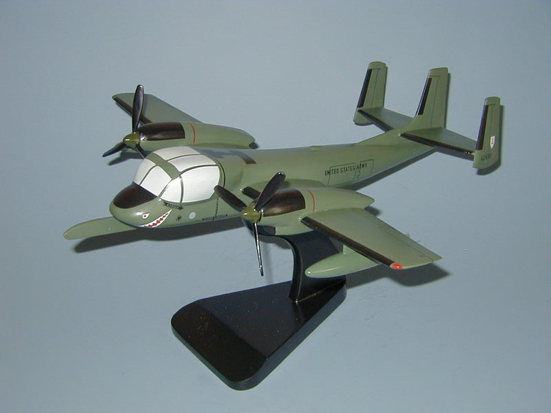 OV-1 Mohawk airplane model