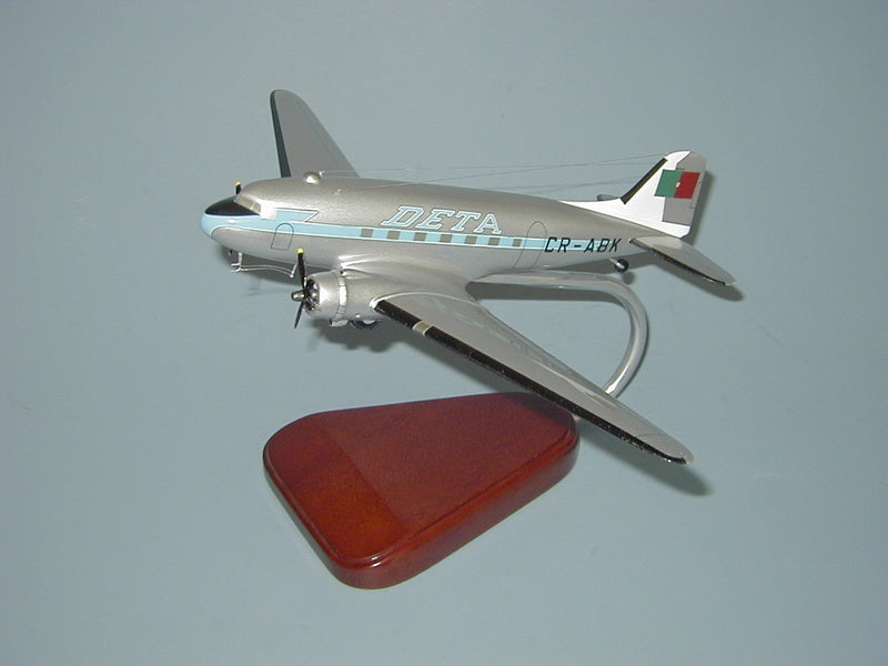 DC-3 / DETA