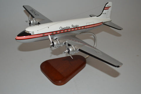 DC-4 / Canadian Pacific