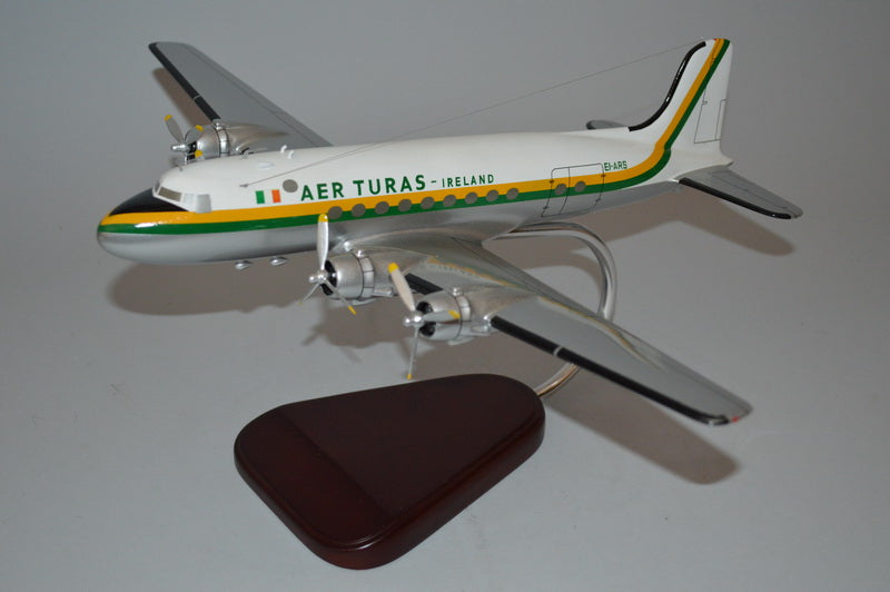 DC-4 / Aer Turas