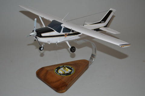 Cessna 182 / West Point