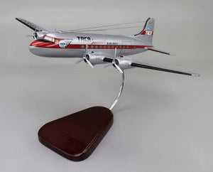 DC-4 / TACA International Airlines