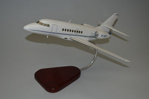 Falcon 2000 airplane model