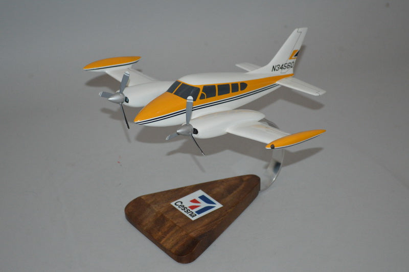 Cessna 320 Skyknight airplane model