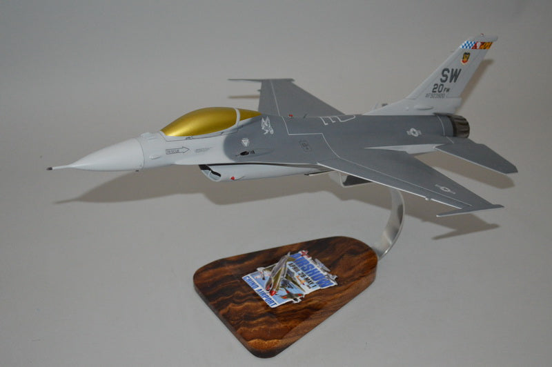 F-16 Falcon model airplane