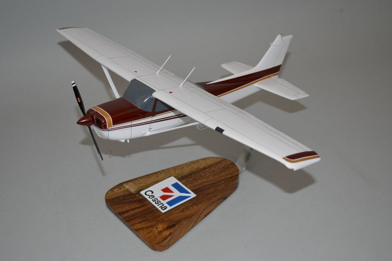 Cessna 210 Centurian model