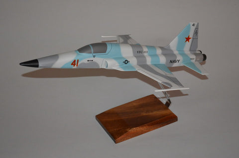VFC-111 F-5 fighter plane model airplane