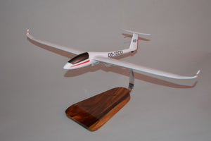 DG-1000 sailplane glider model