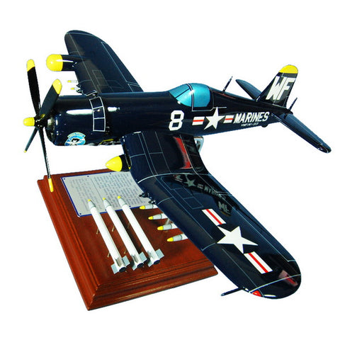 F4U Corsair USMC model with weapons